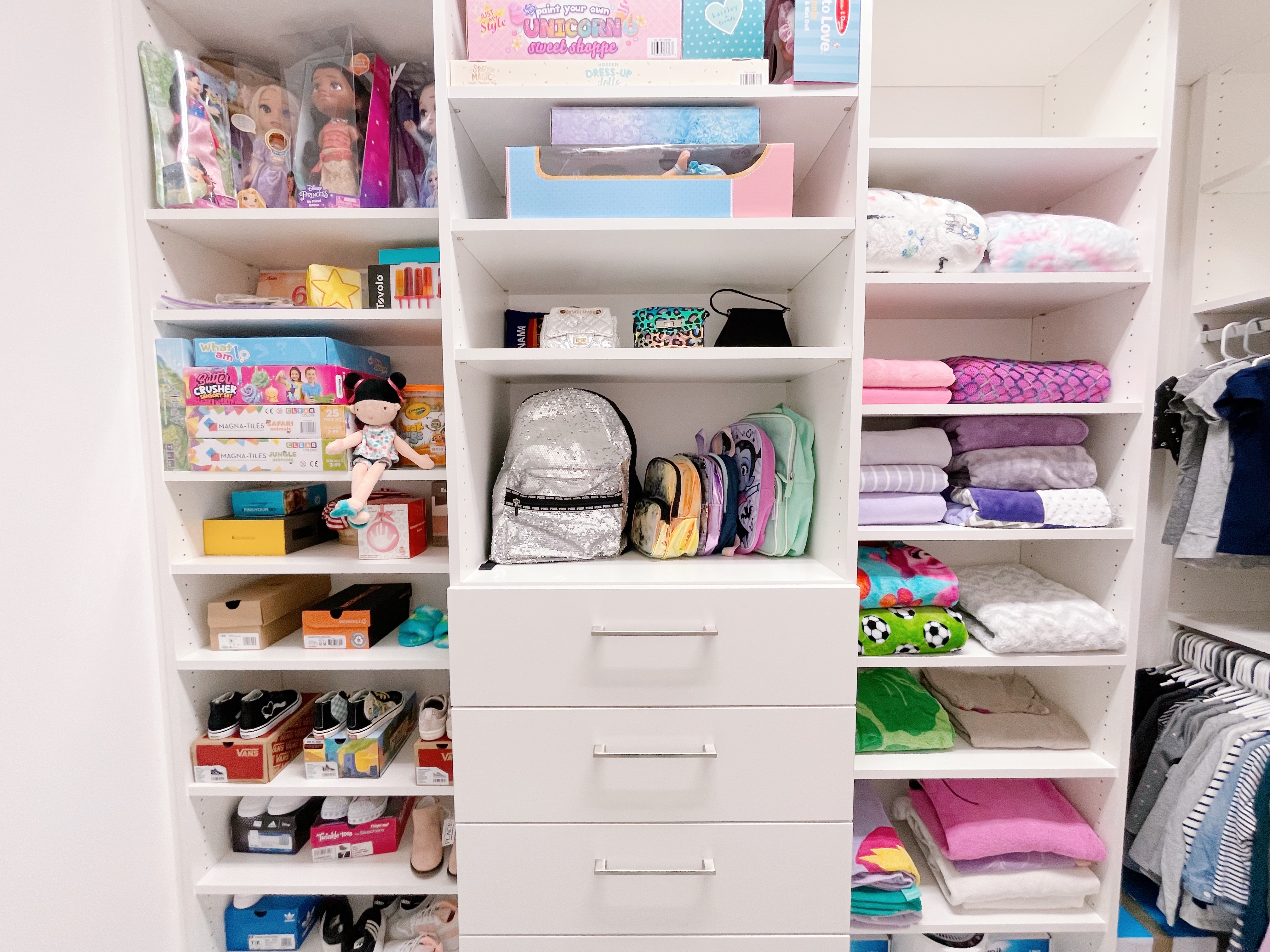 Unpacked-neat-organized-kids-closet